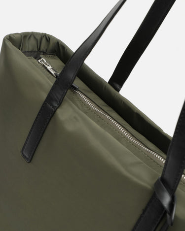 Emanda Tasche von Misako Gesamtansicht 