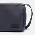 Mash Kosmetiktasche von Misako Seitenansicht 