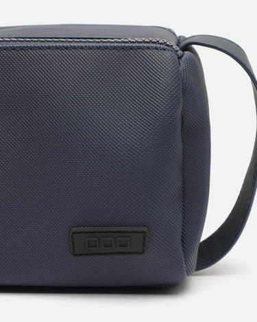 Mash Kosmetiktasche von Misako Seitenansicht 