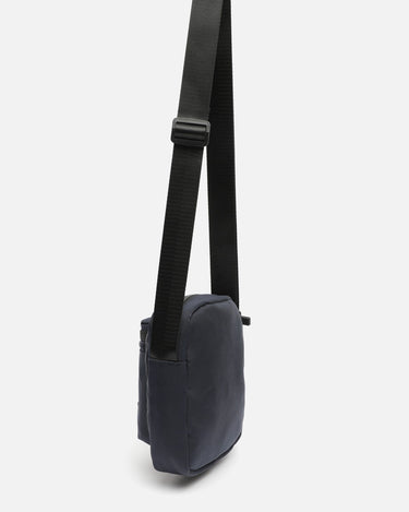 Nick Tasche H von Misako Gesamtansicht 