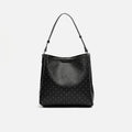 Nicoleta bolso hobo con asa bandolera y detalles metálicos 