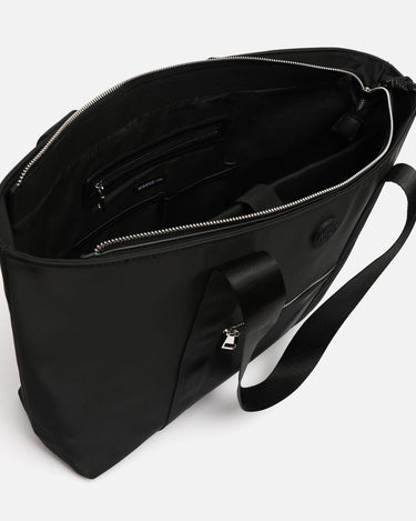Austeru Tasche von Misako Gesamtansicht 