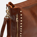 Grand sac hobo Jitan avec bandoulière amovible et détails métalliques 
