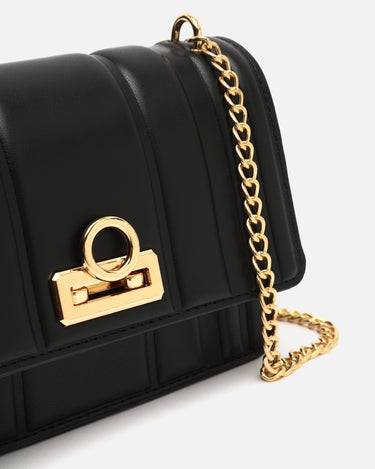 Riona Tasche 