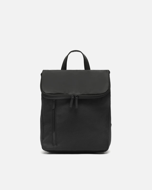 Senay Rucksack mit Nylon-Klappe 