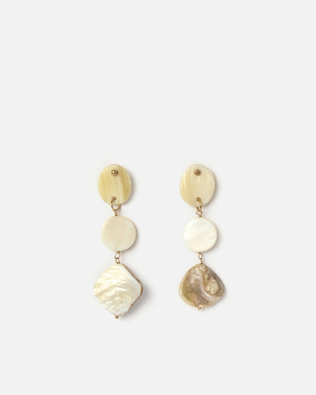 Akira pendientes largos