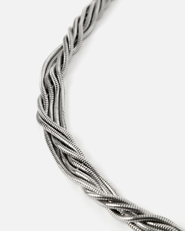 Makena Collar 
