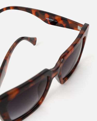 Valeria Brille 
