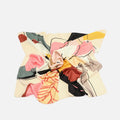 Akira Foulard 