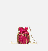 Saqui bolso pequeño estilo bucket con abalorios 