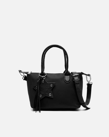 Cloti bolso tote en nylon con asa bandolera extraíble y detalle colgante 