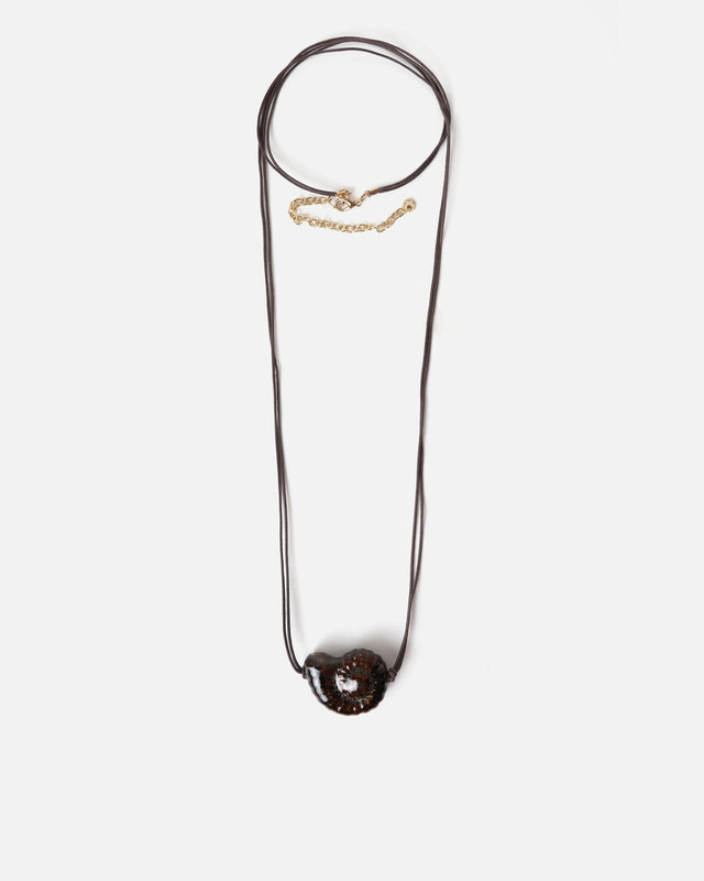 Collana lunga con conchiglia Caracola