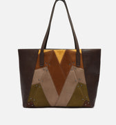 Cachi bolso shopper grande efecto ante y detalles metálicos 