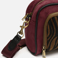 Mider bolso bandolera efecto ante y estampado animal print 